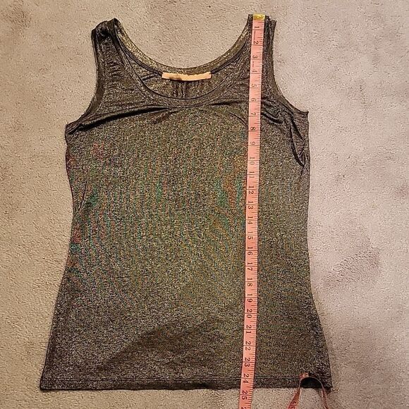 NWOT  Gender Bias gold metallic layering tank - Picture 4 of 8